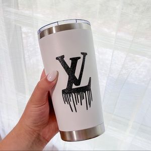 Custom made tumbler “LV DRIP”